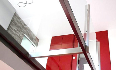 Стеклянные полы из закаленного стекла купить в Красноярске Стеклянные полы из закаленного стекла купить в Красноярске