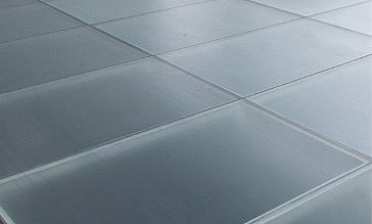 Стеклянный пол в квартиру с матовым стеклом купить в Красноярске Стеклянный пол в квартиру с матовым стеклом купить в Красноярске