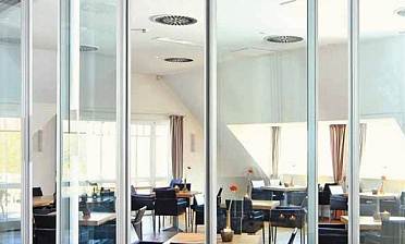 Стеклянные перегородки для зоны отдыха в офисе купить в Красноярске Стеклянные перегородки для зоны отдыха в офисе купить в Красноярске