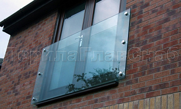 Ветрозащитное ограждение без стоек, на точечном креплении в торец купить в Красноярске Ветрозащитное ограждение без стоек, на точечном креплении в торец купить в Красноярске