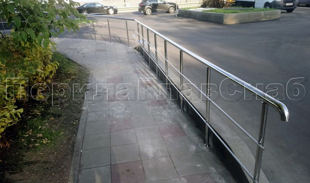 Монтаж перил. Народного Ополчения 28 в Красноярске. Готовые проекты ПерилаГлавСнаб Монтаж перил. Народного Ополчения 28 в Красноярске. Готовые проекты ПерилаГлавСнаб