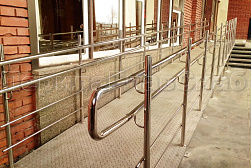 Поручни для инвалидов из нержавеющей стали в Красноярске. Готовые проекты ПерилаГлавСнаб - фото 6