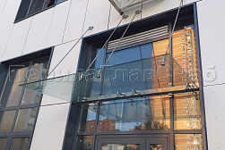 Стеклянные козырьки на вантах в Красноярске. Готовые проекты ПерилаГлавСнаб - фото 10