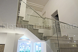 Стеклянные перила для колодезных лестниц в Красноярске. Готовые проекты ПерилаГлавСнаб - фото 7