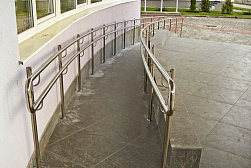 Поручни для инвалидов из нержавеющей стали в Красноярске. Готовые проекты ПерилаГлавСнаб - фото 19