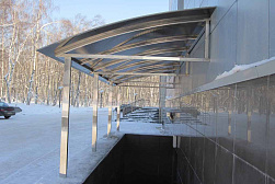 Козырьки и навесы на металлокаркасе в Красноярске. Готовые проекты ПерилаГлавСнаб - фото 20