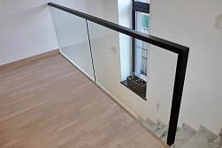 Перила и ограждения из нержавейки и дерева в Красноярске. Готовые проекты ПерилаГлавСнаб - фото 19