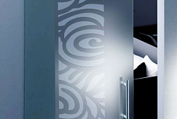 Раздвижные стеклянные двери в Красноярске. Готовые проекты ПерилаГлавСнаб - фото 5