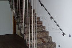 Перила и ограждения с вертикальным заполнением в Красноярске. Готовые проекты ПерилаГлавСнаб - фото 17