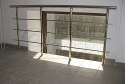 Ограждение на окна из нержавеющей стали в Красноярске. Готовые проекты ПерилаГлавСнаб - фото 22