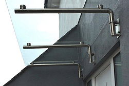 Консольные козырьки и навесы в Красноярске. Готовые проекты ПерилаГлавСнаб - фото 4