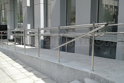 Поручни для инвалидов из нержавеющей стали в Красноярске. Готовые проекты ПерилаГлавСнаб - фото 10