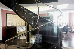 Цельностеклянные ограждения на несущем стекле в Красноярске. Готовые проекты ПерилаГлавСнаб - фото 4 Цельностеклянные ограждения на несущем стекле в Красноярске. Готовые проекты ПерилаГлавСнаб - фото 4
