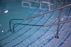 Поручни для бассейна в Красноярске. Готовые проекты ПерилаГлавСнаб - фото 8