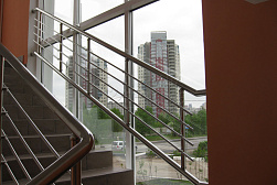 Ограждение на окна из нержавеющей стали в Красноярске. Готовые проекты ПерилаГлавСнаб - фото 17