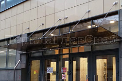 Стеклянные козырьки на вантах в Красноярске. Готовые проекты ПерилаГлавСнаб - фото 30