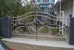 Нержавеющие калитки в Красноярске. Готовые проекты ПерилаГлавСнаб - фото 11