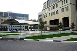 Козырьки и навесы на металлокаркасе в Красноярске. Готовые проекты ПерилаГлавСнаб - фото 24