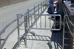 Поручни для инвалидов из нержавеющей стали в Красноярске. Готовые проекты ПерилаГлавСнаб - фото 24