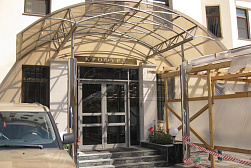 Козырьки и навесы на металлокаркасе в Красноярске. Готовые проекты ПерилаГлавСнаб - фото 29